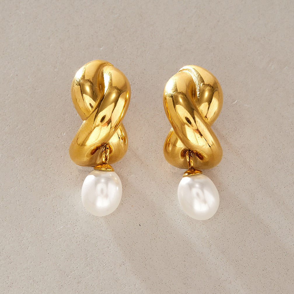 Lauren Pearl Drop Earrings