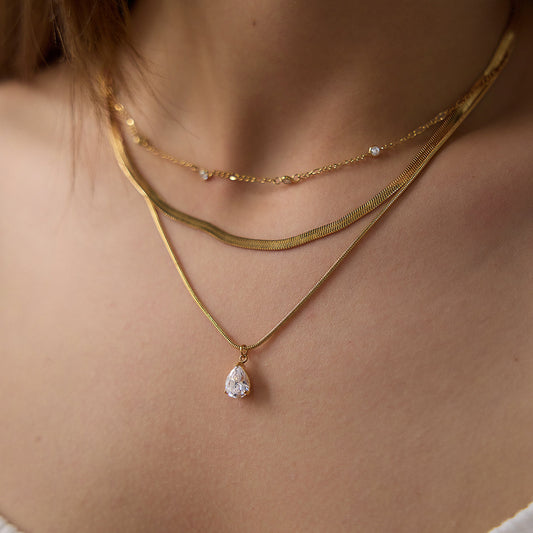 Diamanta Layered Diamond Pendant Dainty Necklace
