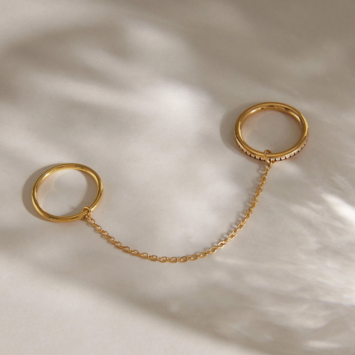 Andromeda Stackable diamond chain ring
