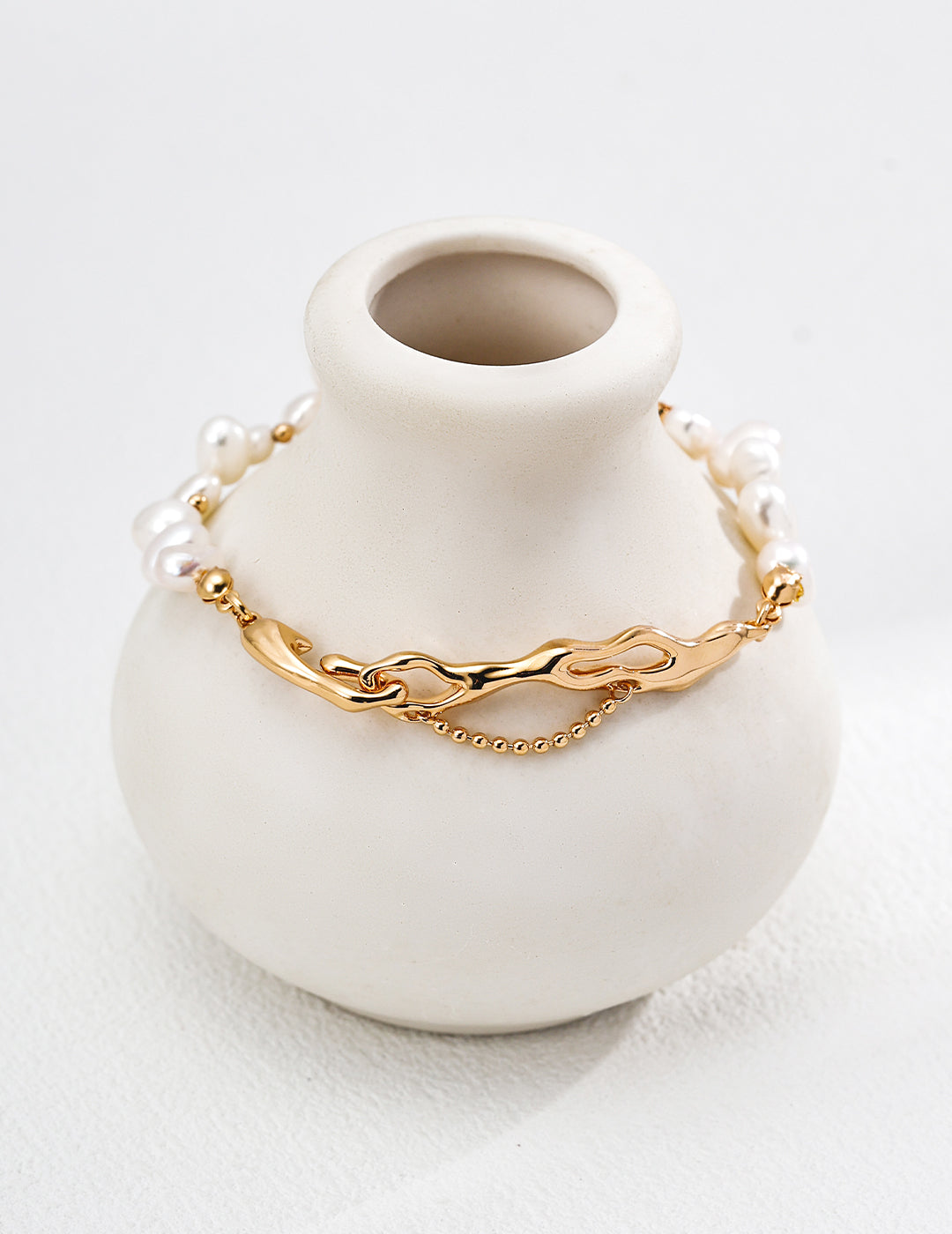 Vintage Natural Pearl Bracelet - 18K Gold Plated Sterling Silver Adjustable | Vinajewelry