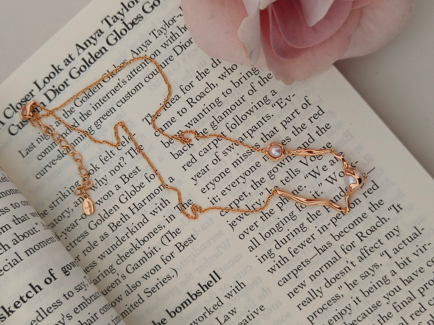 Minimalist Natural Pearl Necklace - 18K Gold Plated Sterling Silver | Vinajewelry