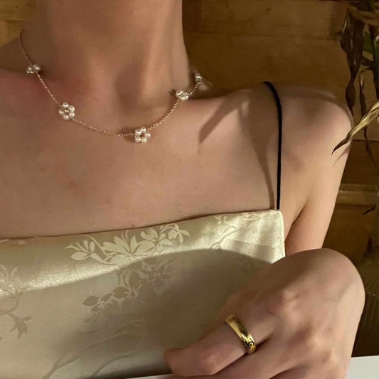 14K Gold Sweet Floral Pearl Beaded Necklace