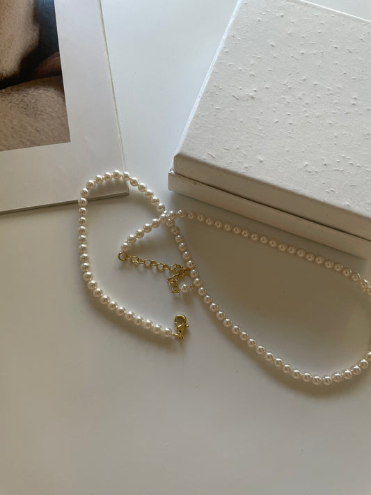Elegant 6mm Pearl Necklace