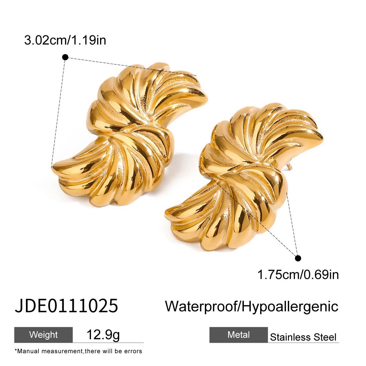 Minimalist geometric earrings 18K gold