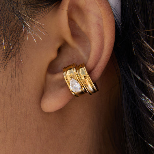 Minimalist luxury diamond hoop earrings 18k gold