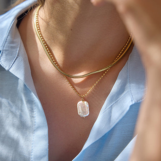 Bianca Baroque Pearl Pendant Necklace