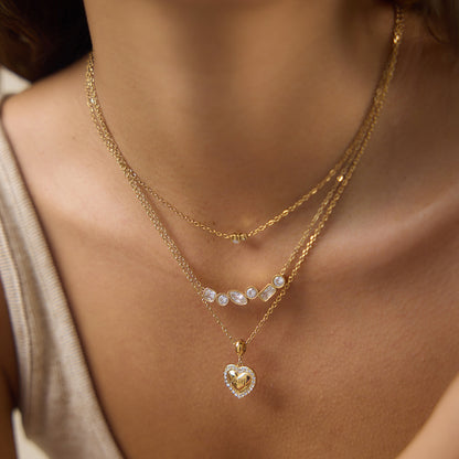 Laurel Diamond Dainty Necklace
