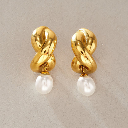 Lauren Pearl Drop Earrings