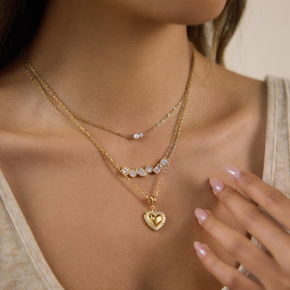 Laurel Diamond Dainty Necklace
