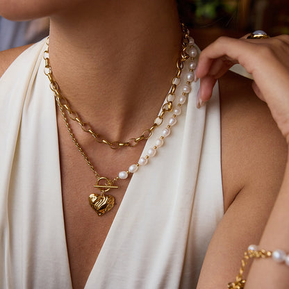 Juliet Heart Pendant Pearl Necklace