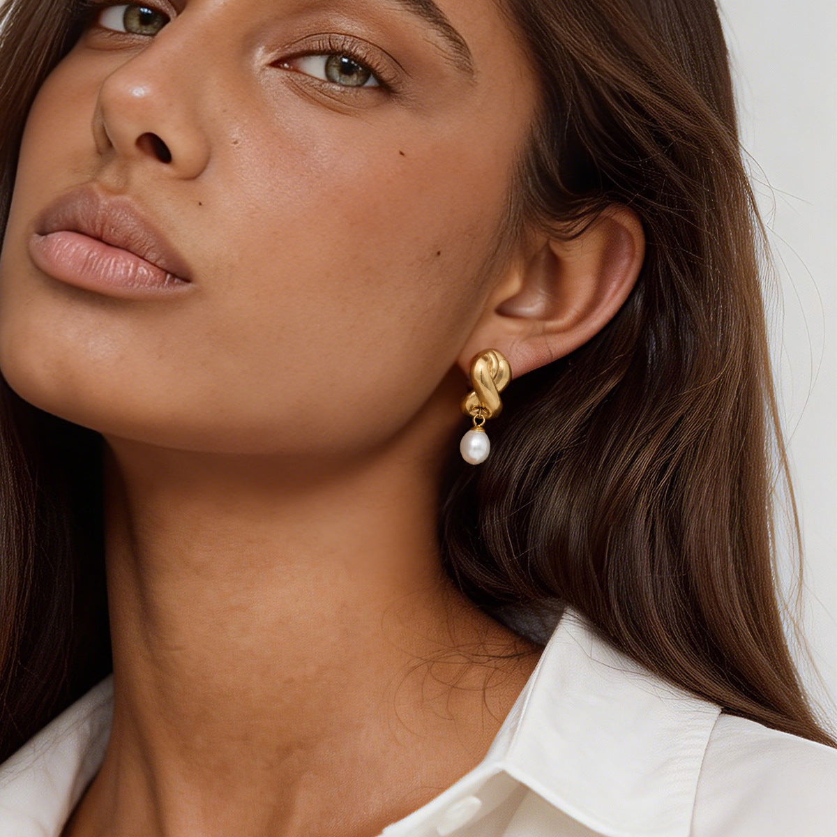 Lauren Pearl Drop Earrings