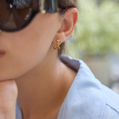Riley Minimalist Diamond Stud Earrings