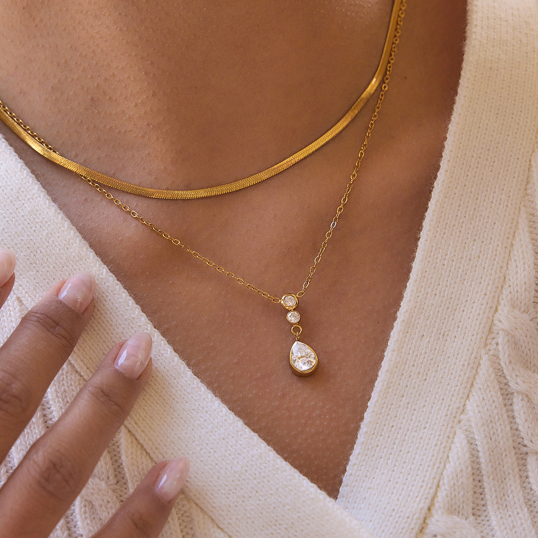 Olive Layered Diamond Pendant Chain Necklace