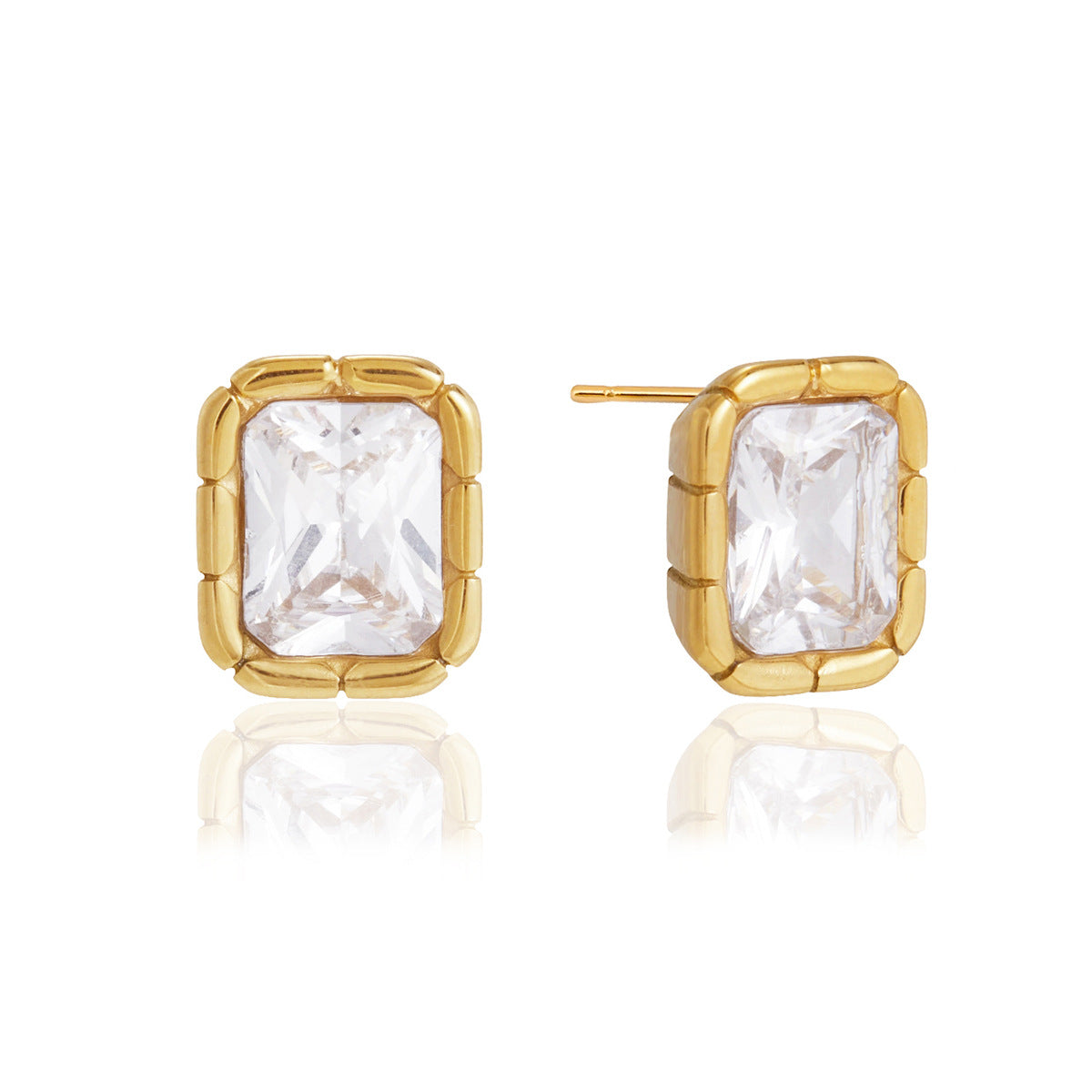Classic Diamond Stud Earrings | 18K Gold PVD | Vinajewelry