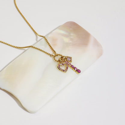Sweet Diamond Heart Pendant Necklace in 18k Gold