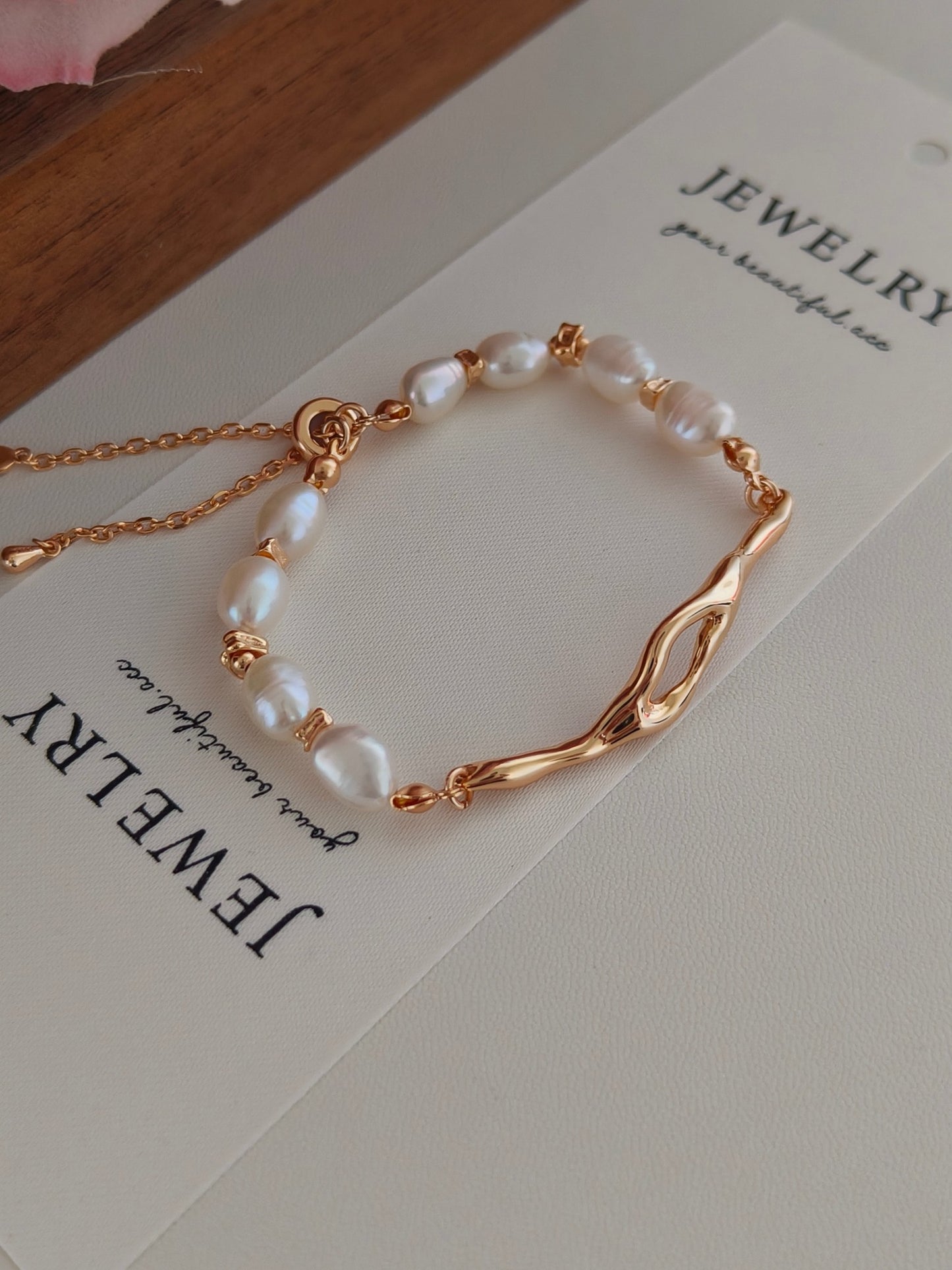 Vintage Natural Pearl Bracelet - 18K Gold Plated Sterling Silver Adjustable | Vinajewelry