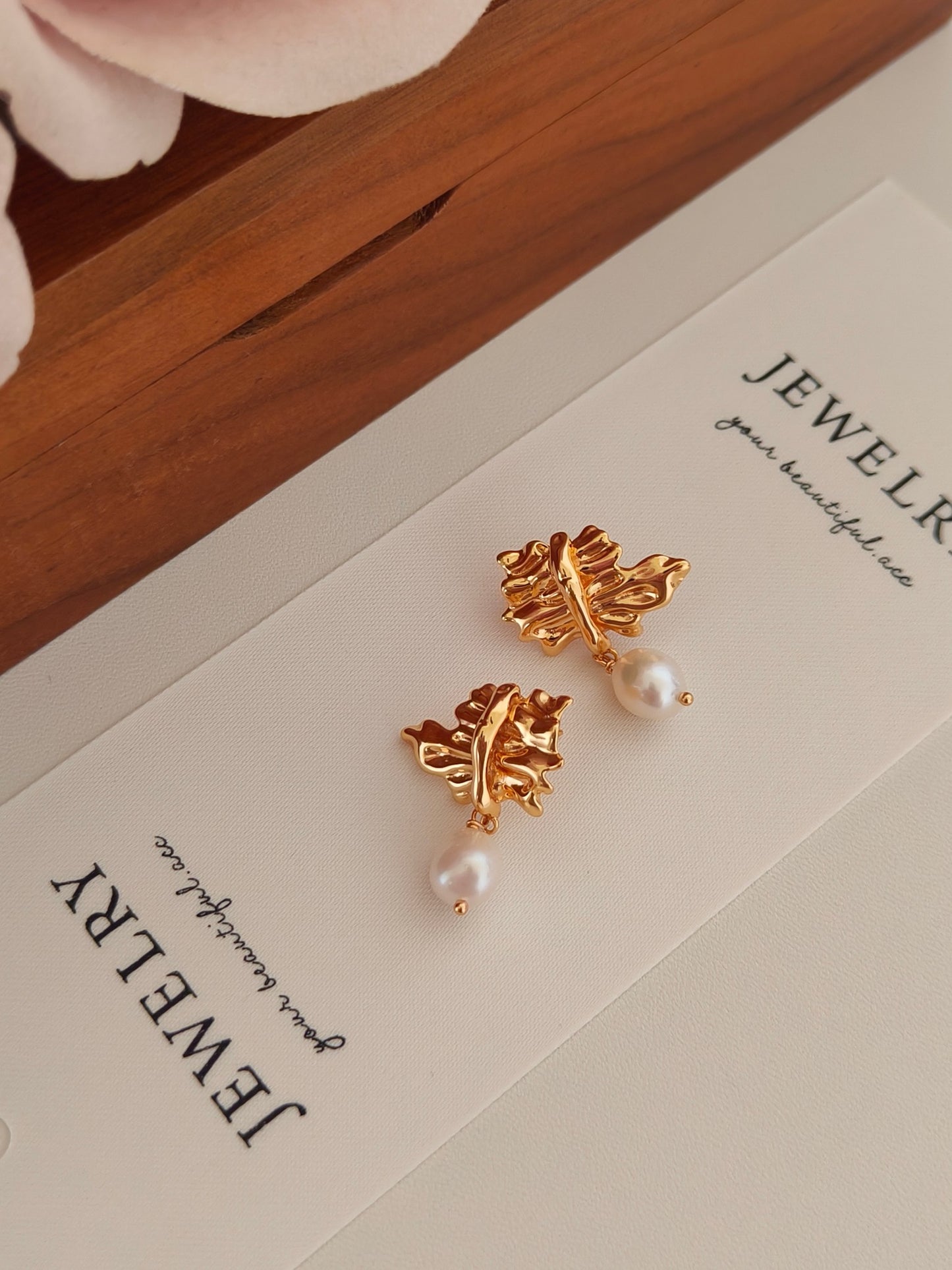 Elegant Natural Pearl Earrings - 18K Gold Plated Sterling Silver | Vinajewelry