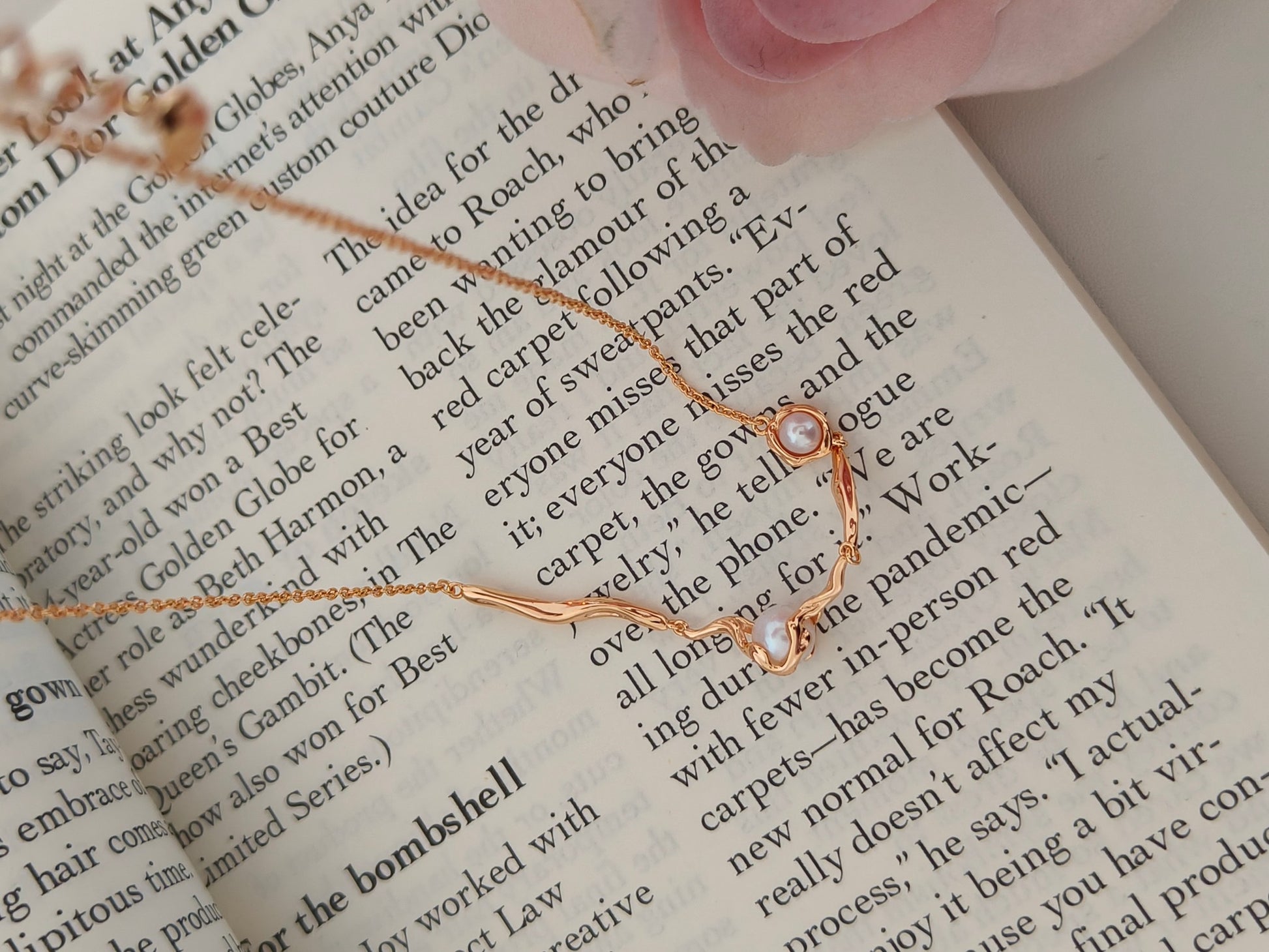 Minimalist Natural Pearl Necklace - 18K Gold Plated Sterling Silver | Vinajewelry