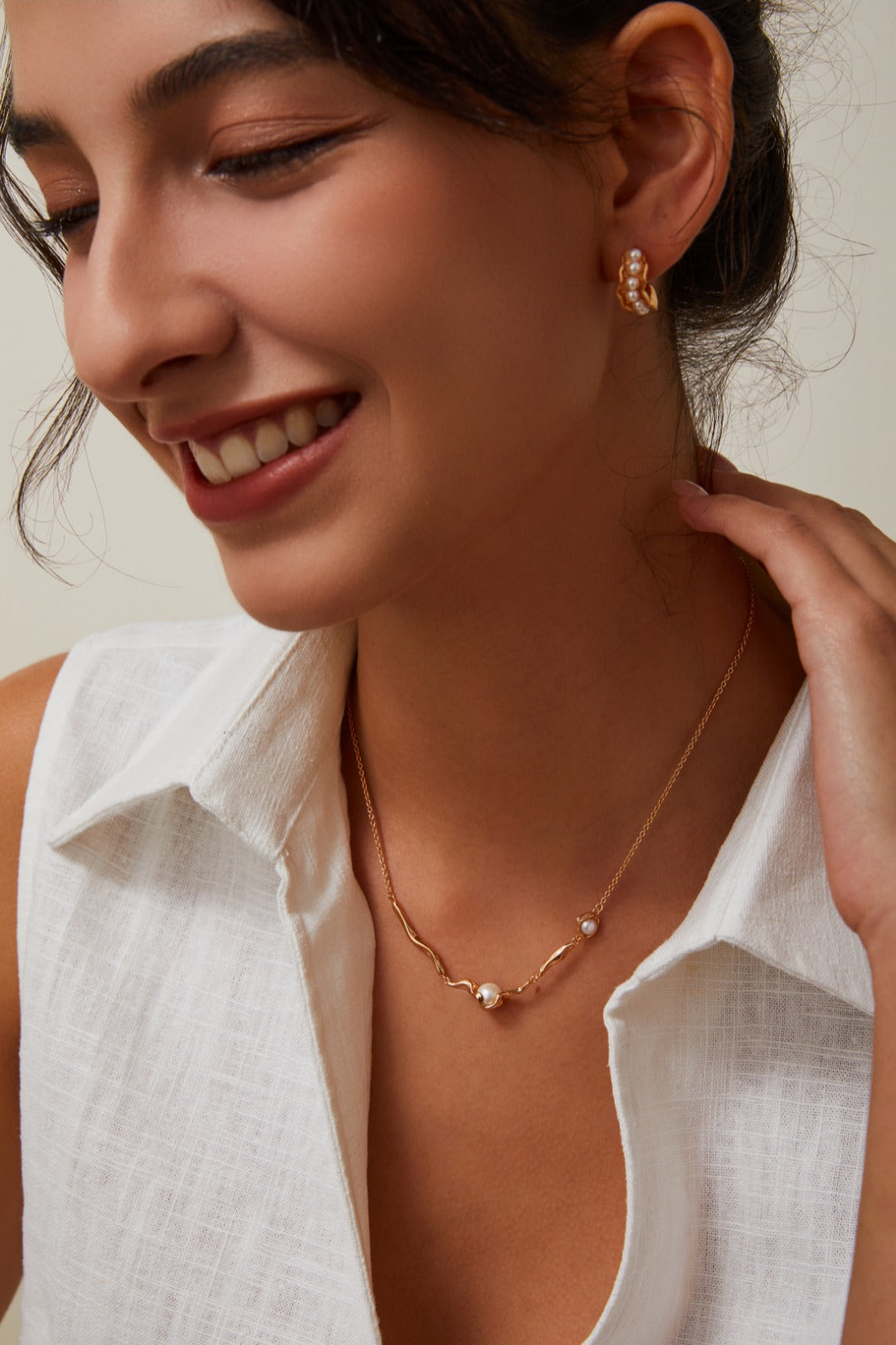 Minimalist Natural Pearl Necklace - 18K Gold Plated Sterling Silver | Vinajewelry