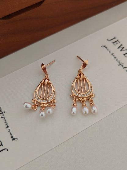 Harp-Shaped Diamond Pearl Earrings - 18K Gold Plated Sterling Silver | Vinajewelry