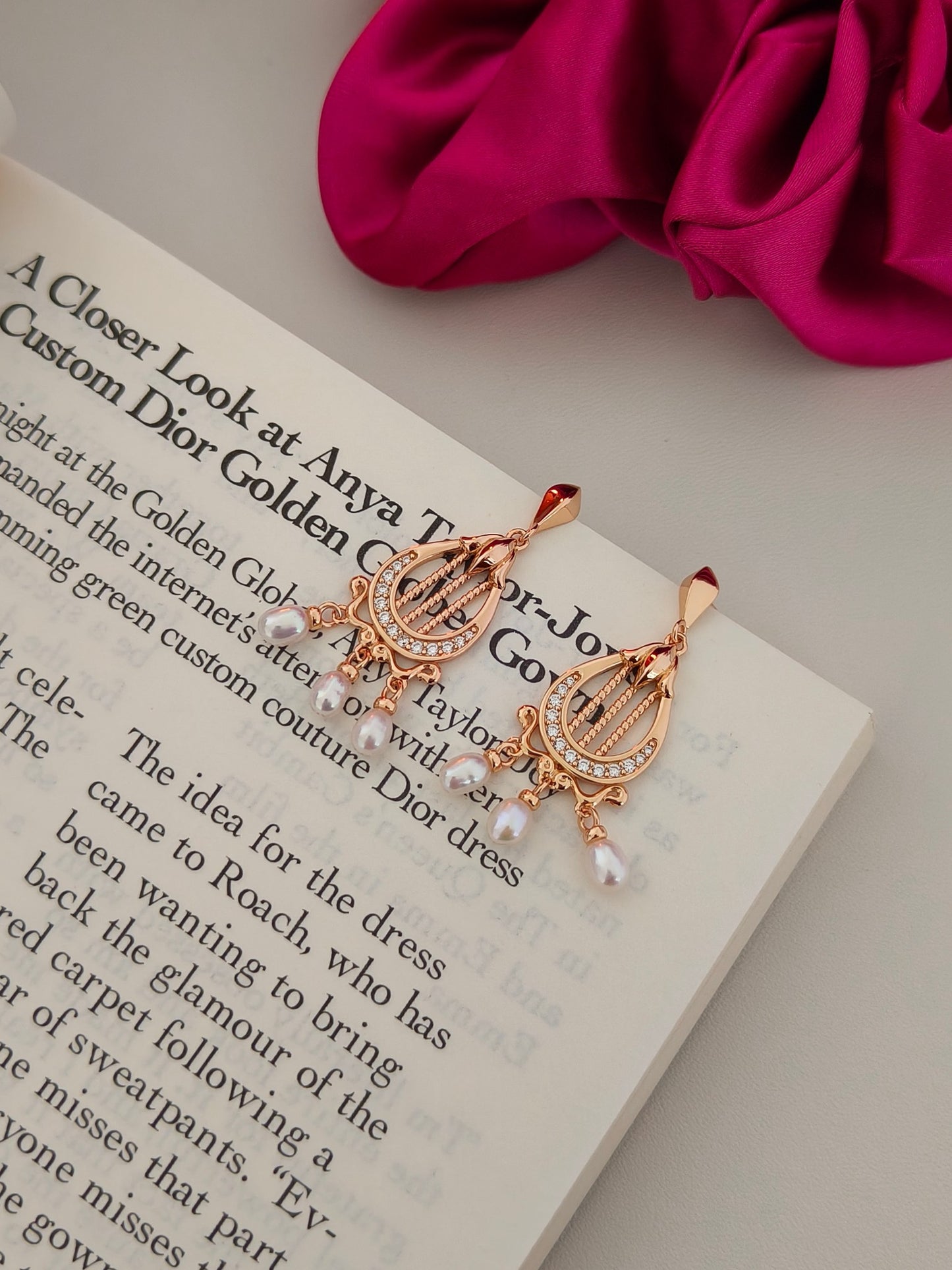 Harp-Shaped Diamond Pearl Earrings - 18K Gold Plated Sterling Silver | Vinajewelry