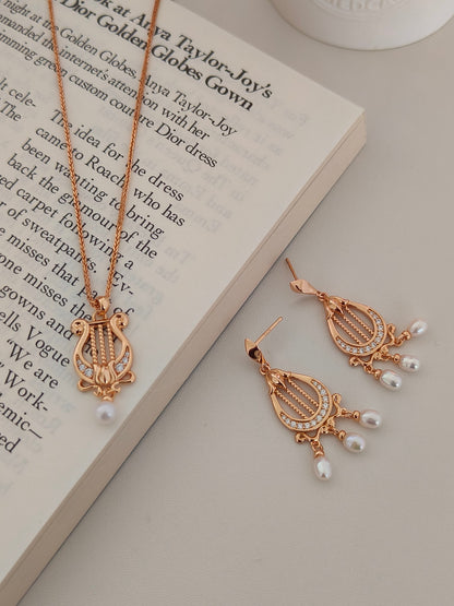 Harp-Shaped Diamond Pearl Pendant Necklace - 18K Gold Plated | Vinajewelry