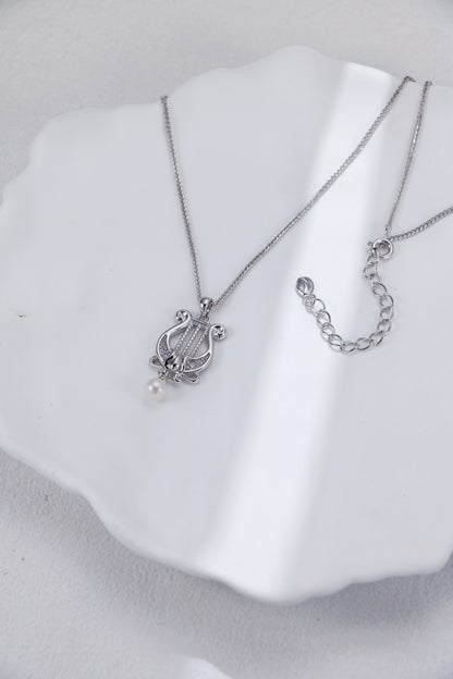 Harp-Shaped Diamond Pearl Pendant Necklace - 18K Gold Plated | Vinajewelry