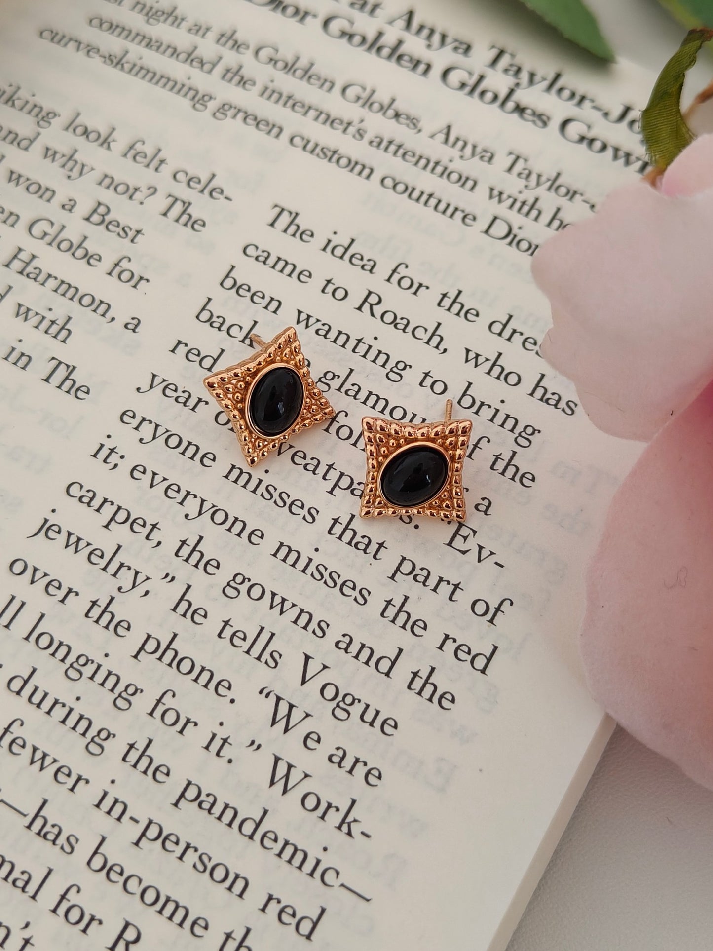 Minimalist Natural Agate Earrings - 18K Gold Plated Sterling Silver | Vinajewelry