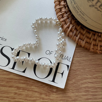 Elegant Hepburn-Style Pearl Beaded Bracelet