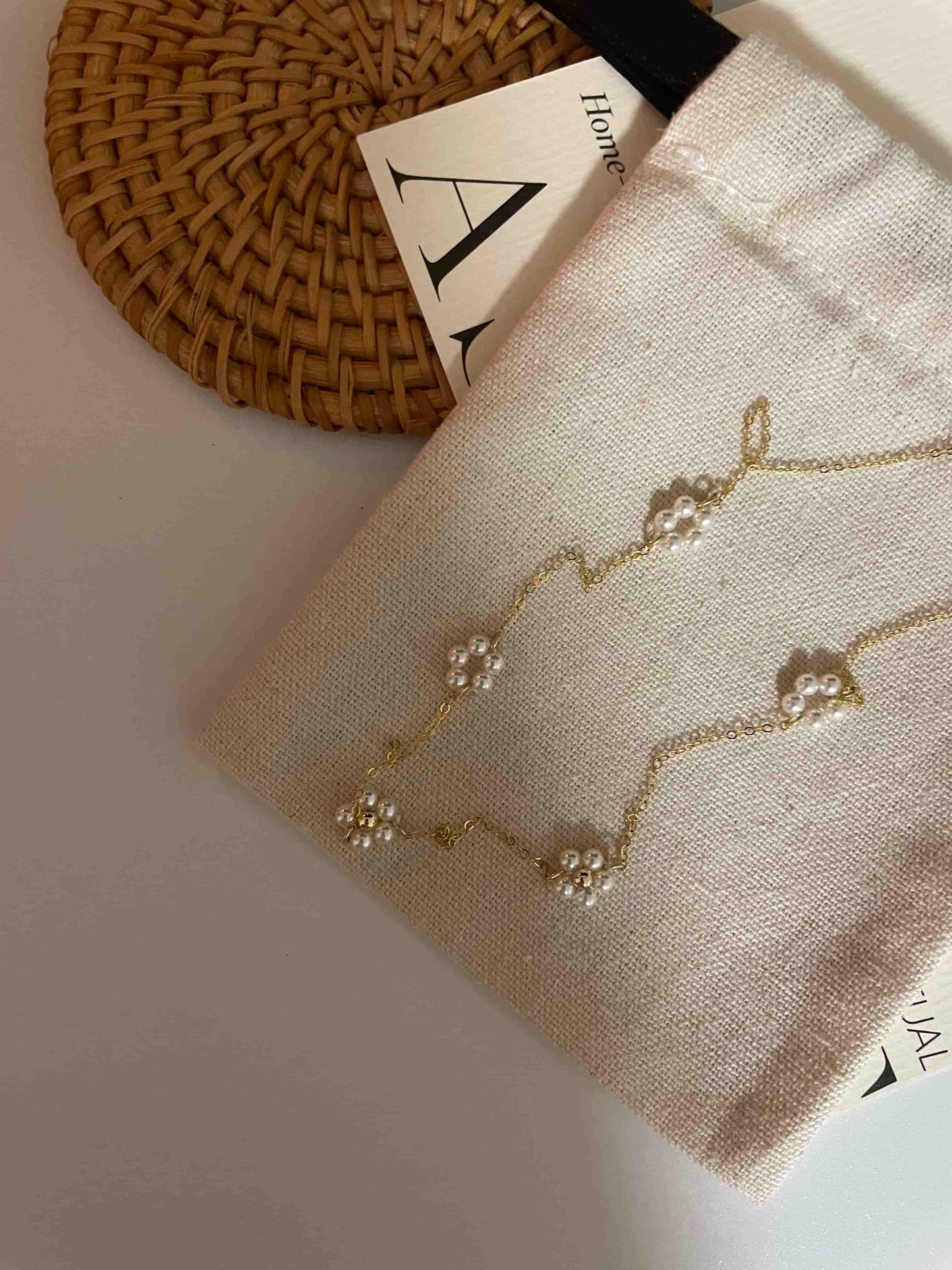 14K Gold Sweet Floral Pearl Beaded Necklace