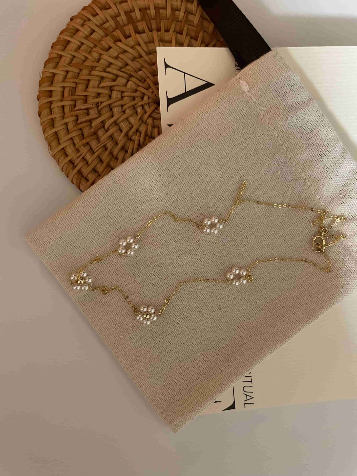 14K Gold Sweet Floral Pearl Beaded Necklace