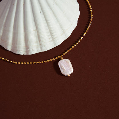 Bianca Baroque Pearl Pendant Necklace