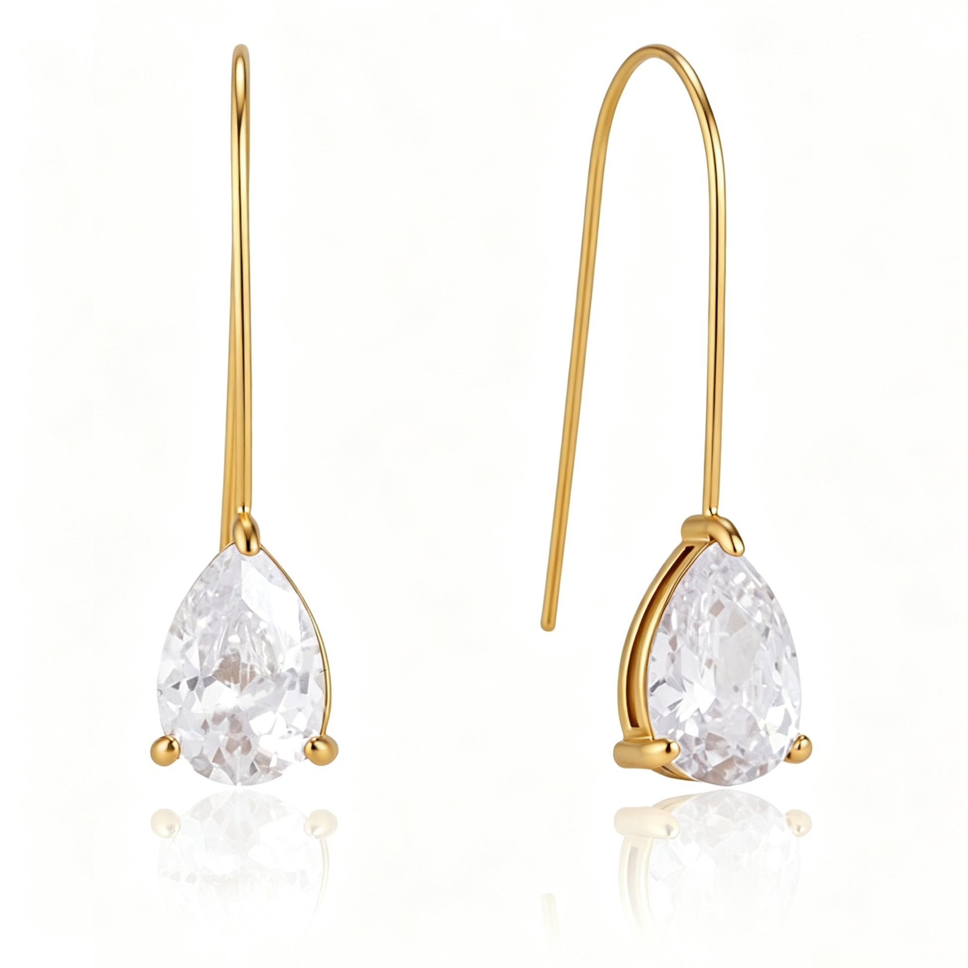 Ines Diamond Dangle Earrings | 18K Gold | Vinajewelry