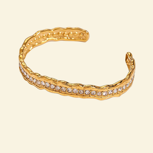 18K Gold Wavy Diamond Bracelet - Luxury Waterproof | Vinajewelry