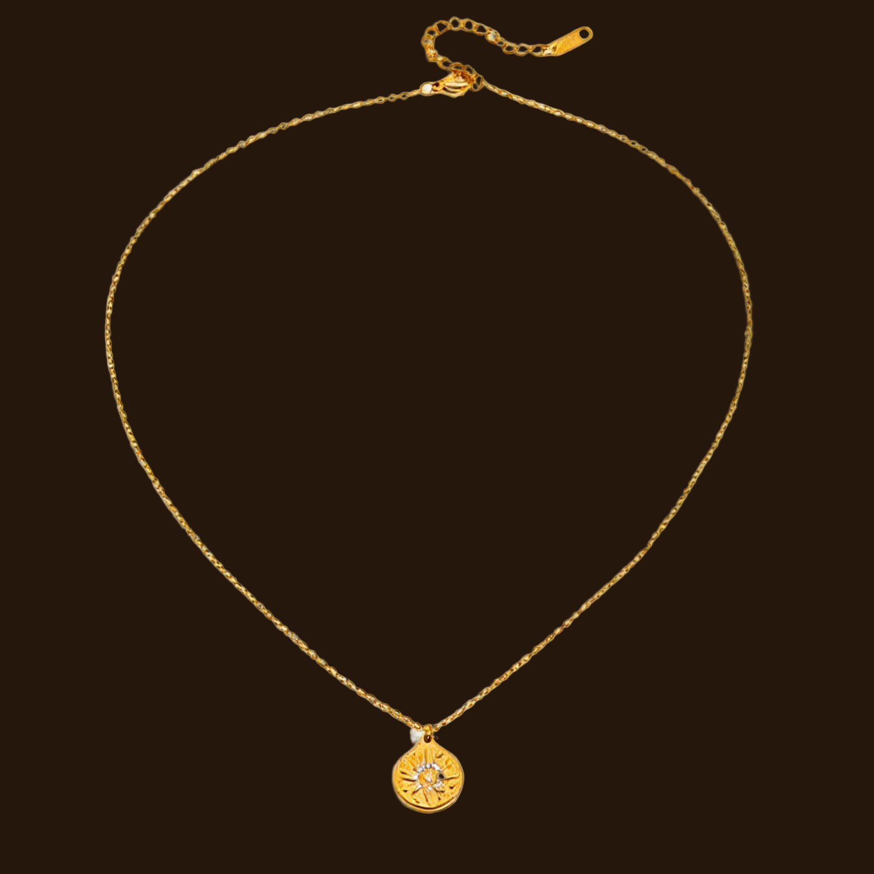 Luxury Star Diamond Coin Pendant Necklace - 18K Gold Plated | Vinajewelry