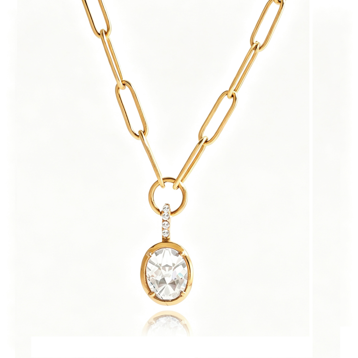 Tresor Teardrop Diamond Pendant Necklace | Vinajewelry