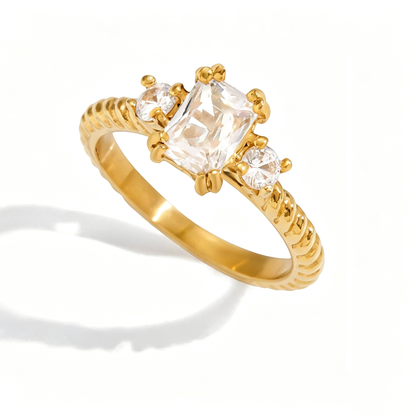 Twinkle Classic Diamond Ring | 18K Gold | Vinajewelry