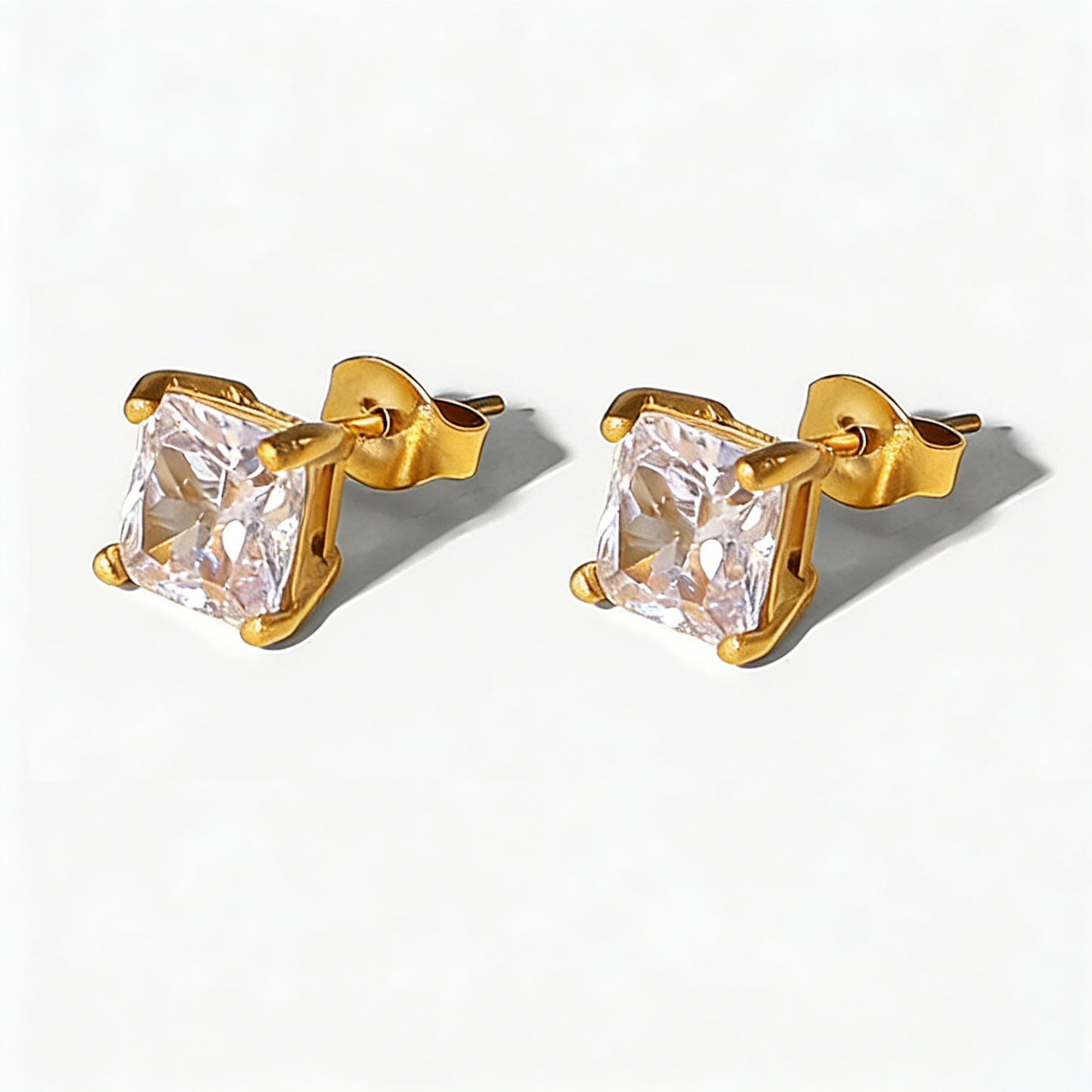 Claire Diamond Stud Earrings