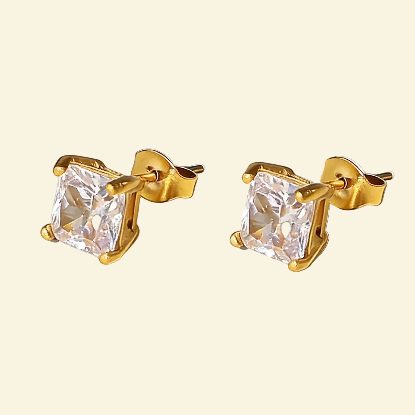 Simple Diamond Stud Earrings - 18K Gold Plated Stainless Steel | Vinajewelry