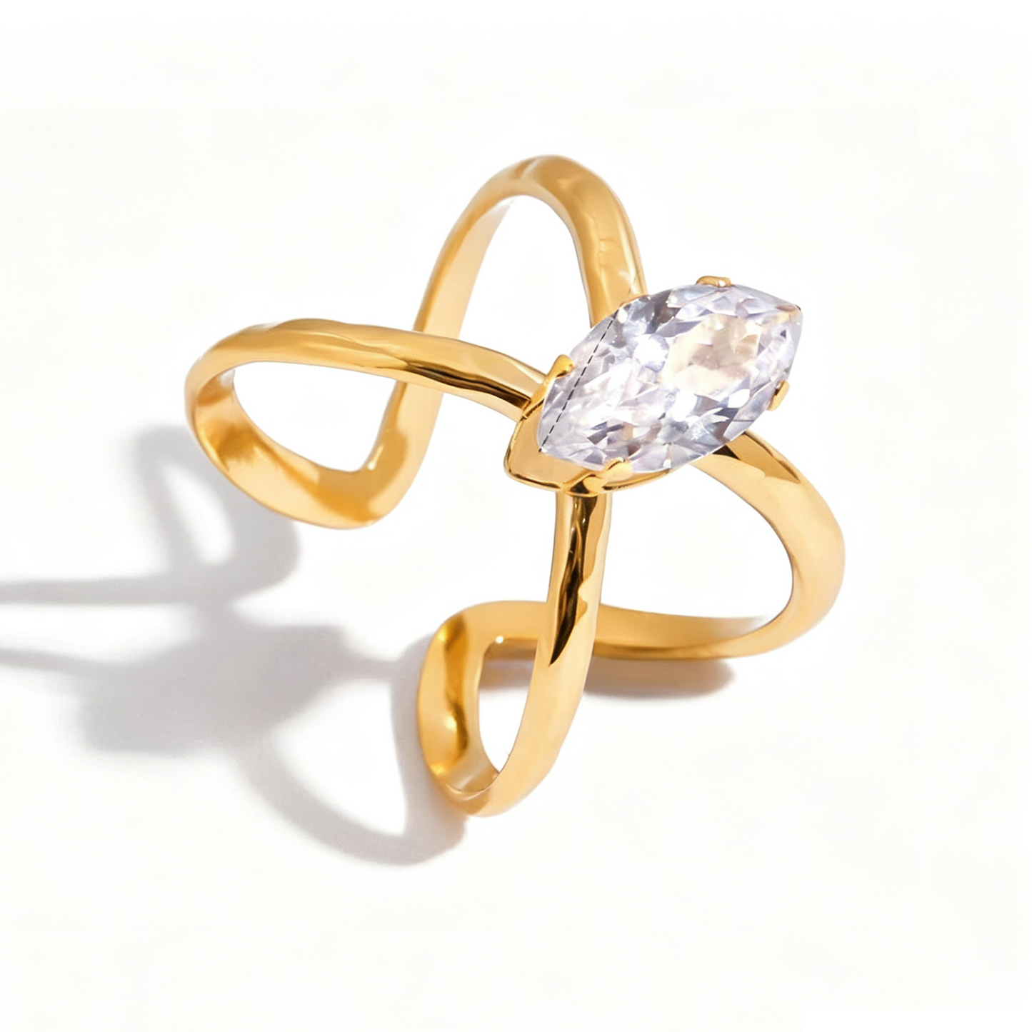 Butterfly Teardrop Diamond Open Ring | 18K Gold | Vinajewelry