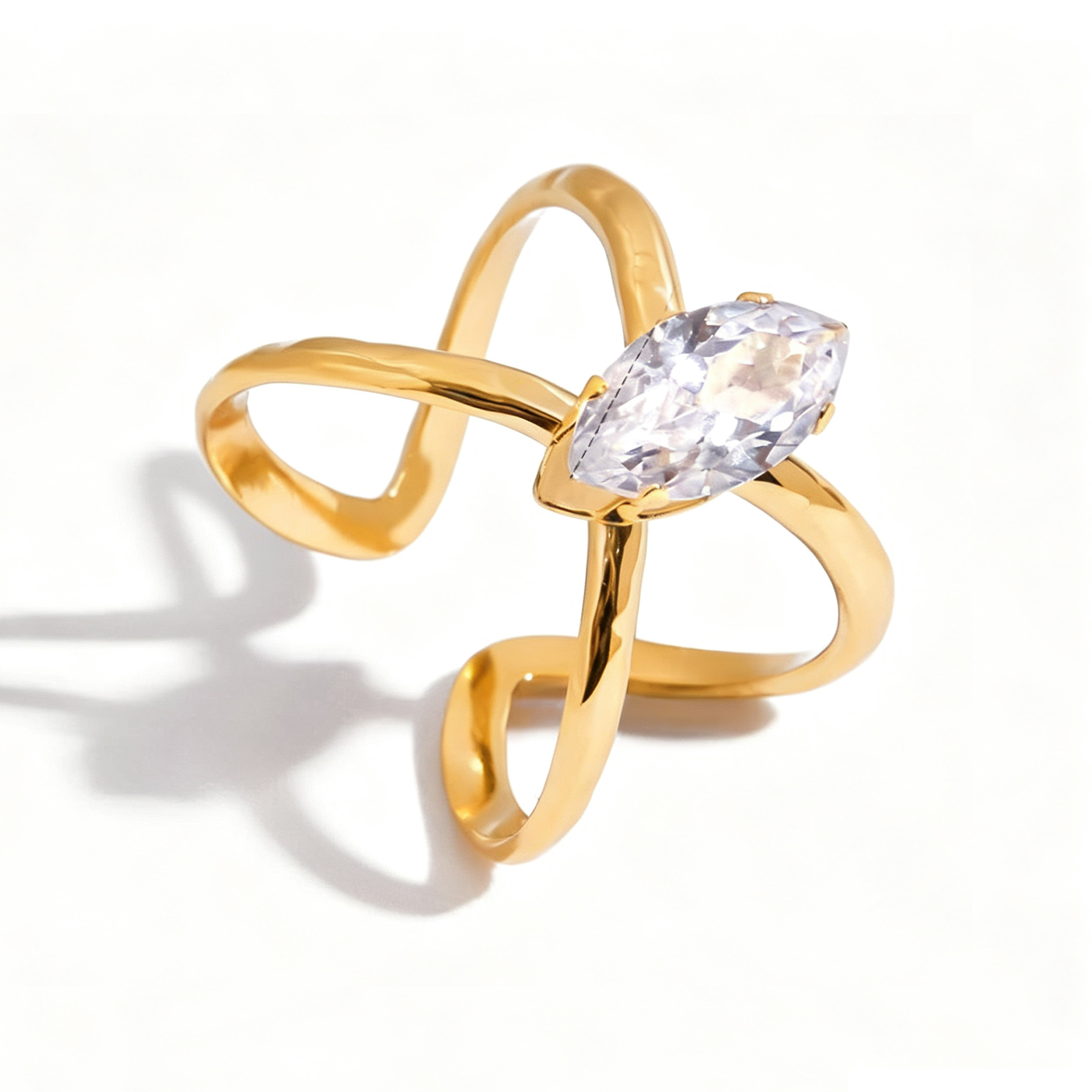 Butterfly Teardrop Diamond Open Ring | 18K Gold | Vinajewelry