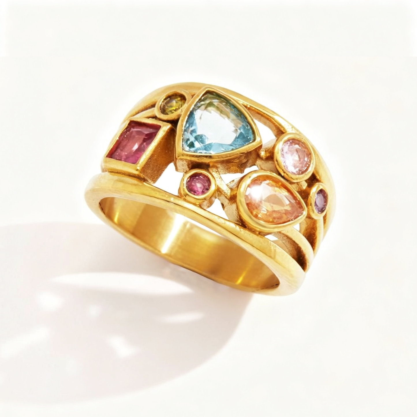 Iris Luxurious Gemstone Ring | 18K Gold PVD | Vinajewelry
