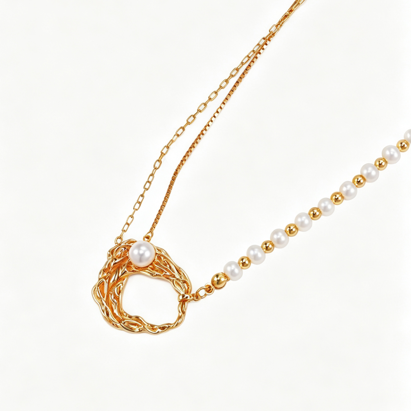 Ondine Pearl Necklace