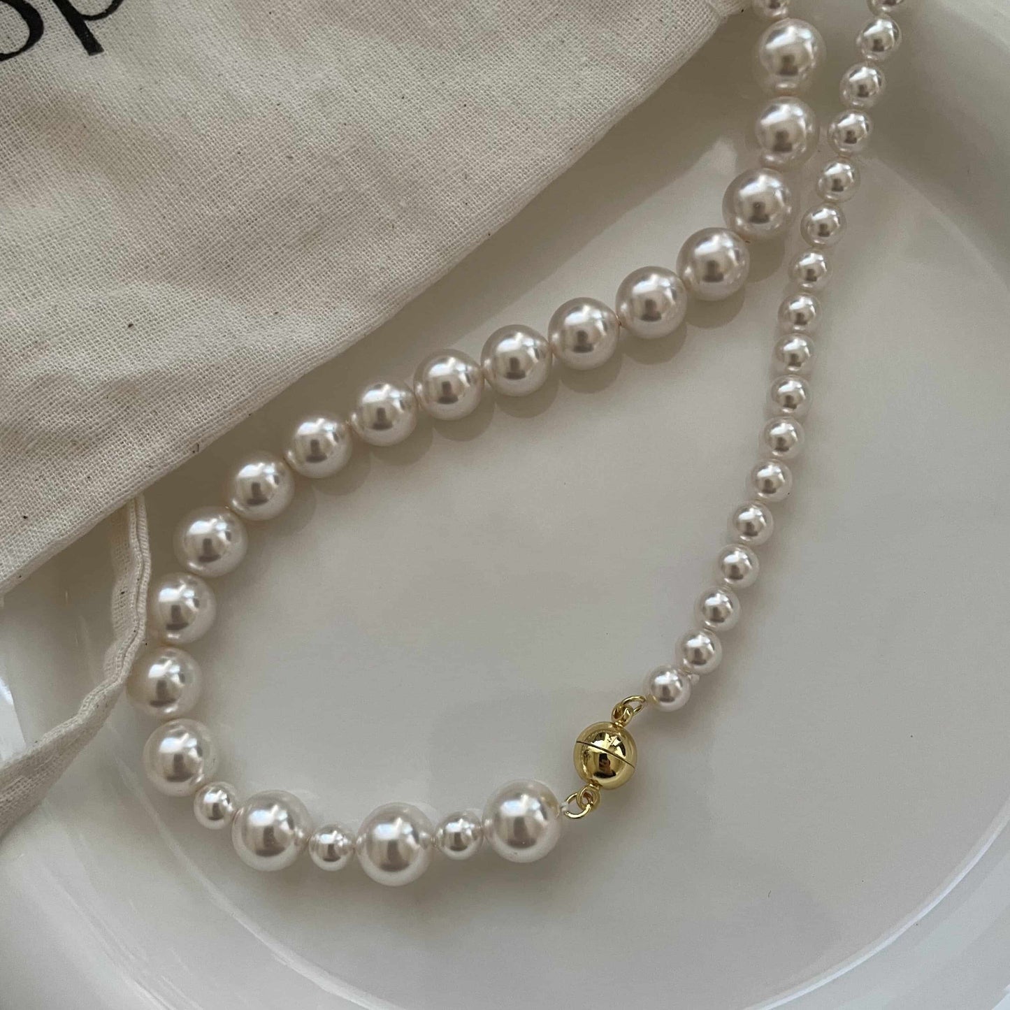 14K Gold Luxury Pearl Necklace