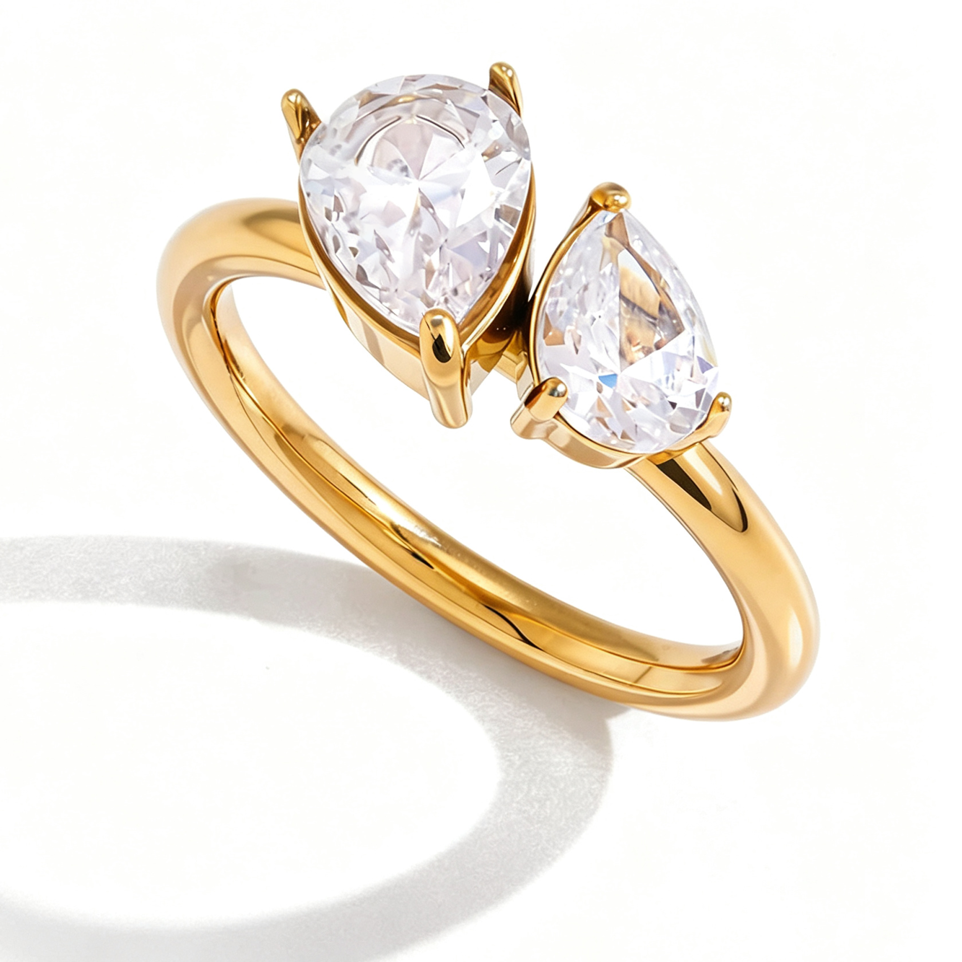 Estrella Teardrop Diamond Ring | 18K Gold | Vinajewelry
