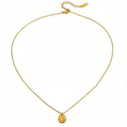 Ines Star Coin Pendant Clavicle Chain Necklace