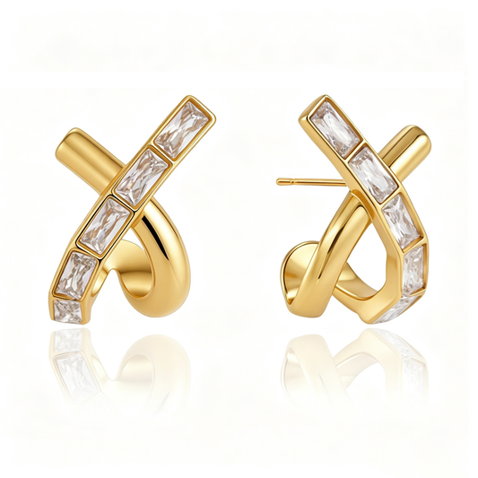 Isolde Minimalist Diamond Stud Earrings