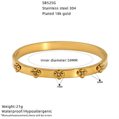 Luxurious four-leaf clover diamond bracelet 18k gold