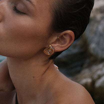 Shell-Shaped Earrings - 18K Gold Plated Stainless Steel