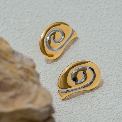 Shell-Shaped Earrings - 18K Gold Plated Stainless Steel